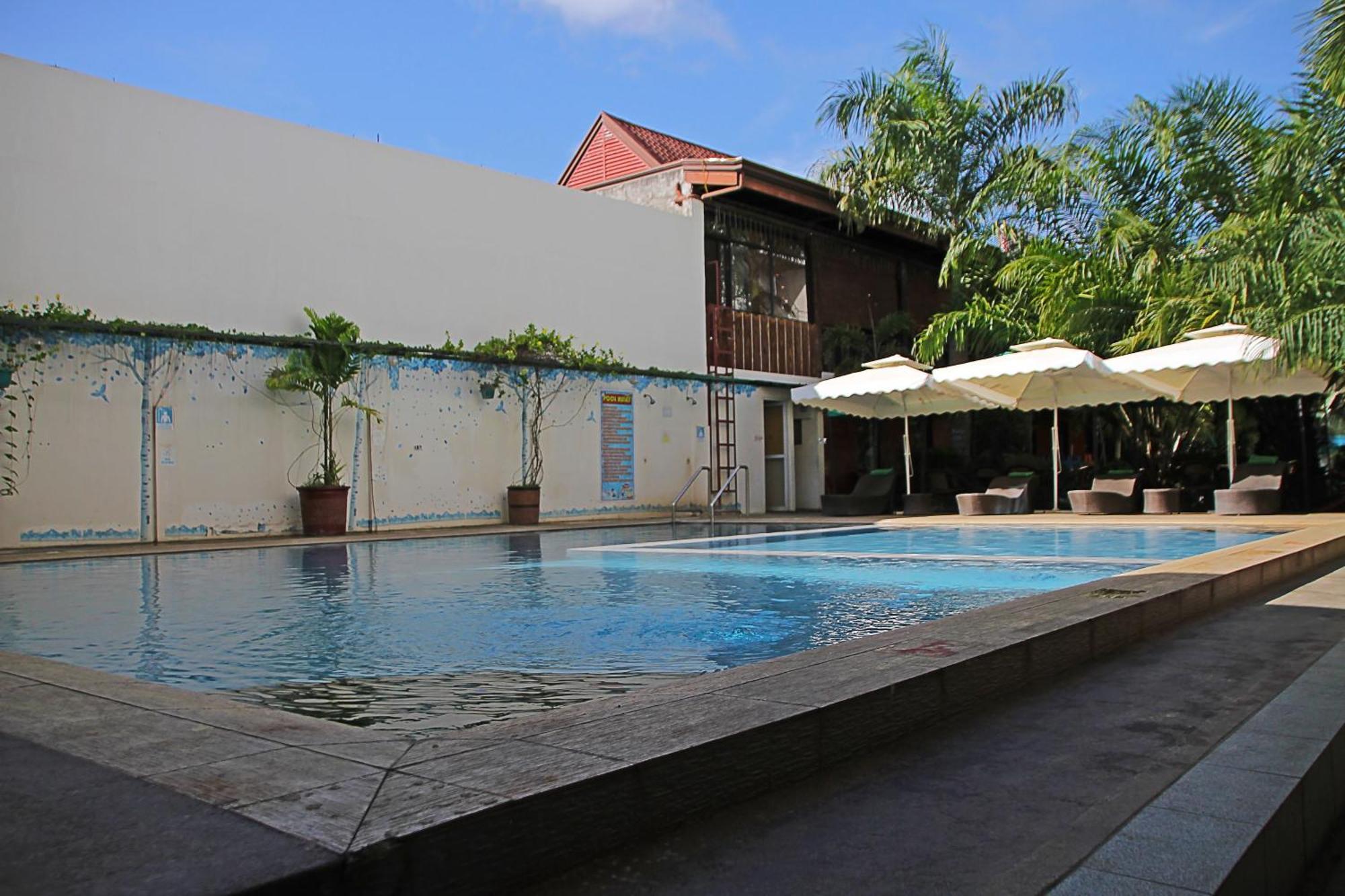 Palawan Uno Hotel Puerto Princesa Exterior foto